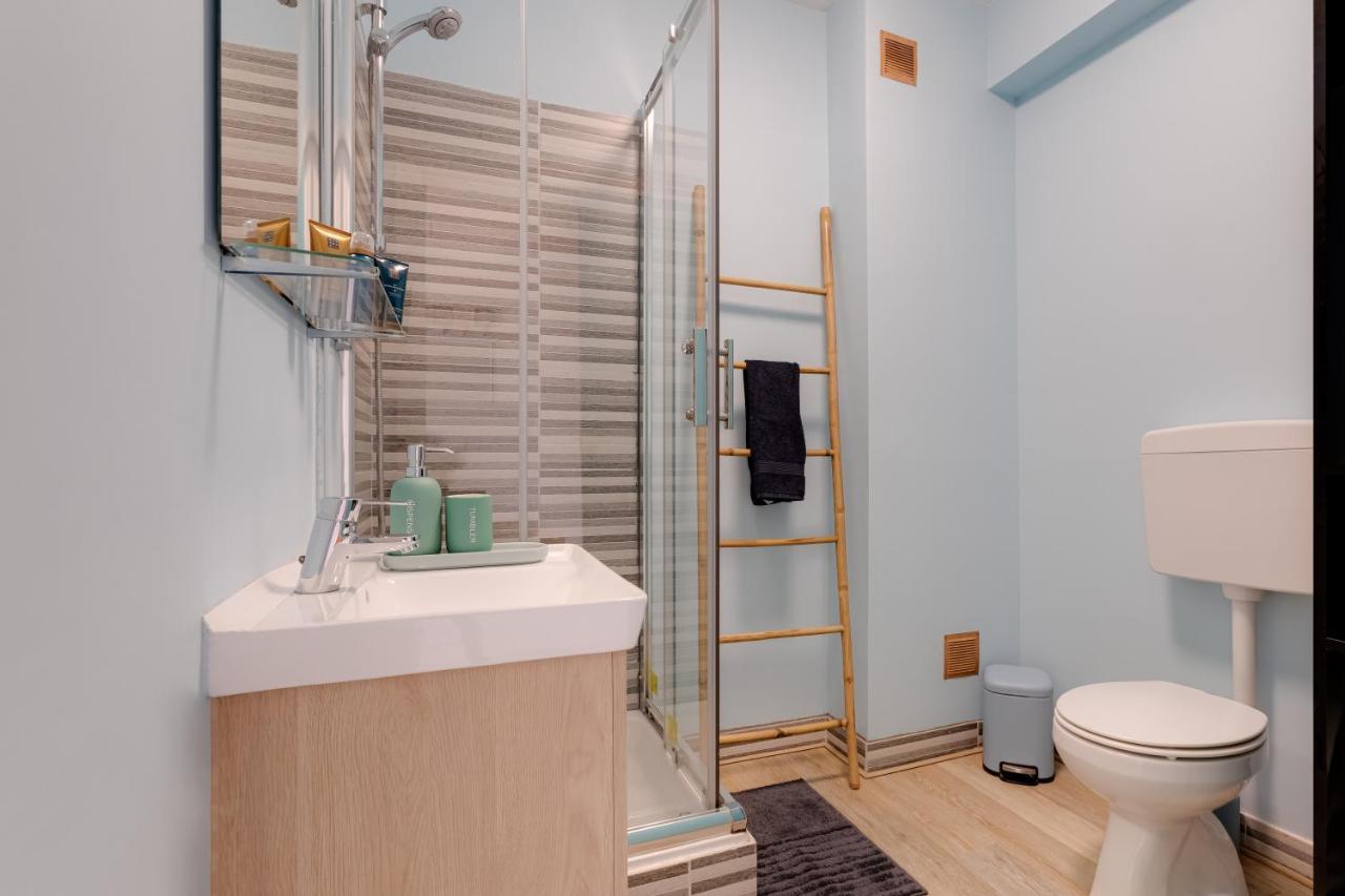 Max Crib - Seafront 2 Bedroom Apart With Ac And Private Parking In Armacao De Pera Ngoại thất bức ảnh