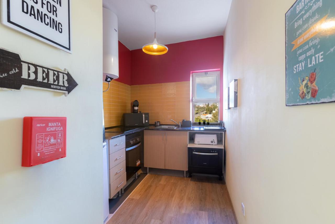 Max Crib - Seafront 2 Bedroom Apart With Ac And Private Parking In Armacao De Pera Ngoại thất bức ảnh